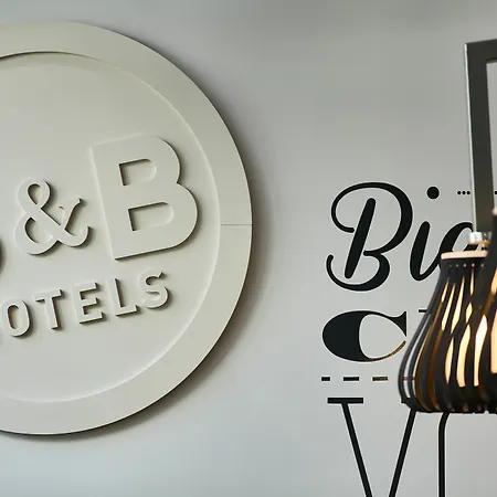 Angers Hotel 2*